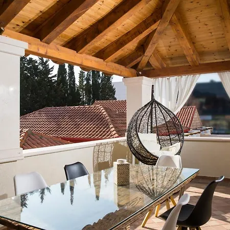 Villa Zavrelje Sleeps 8 Pool Wifi Mlini